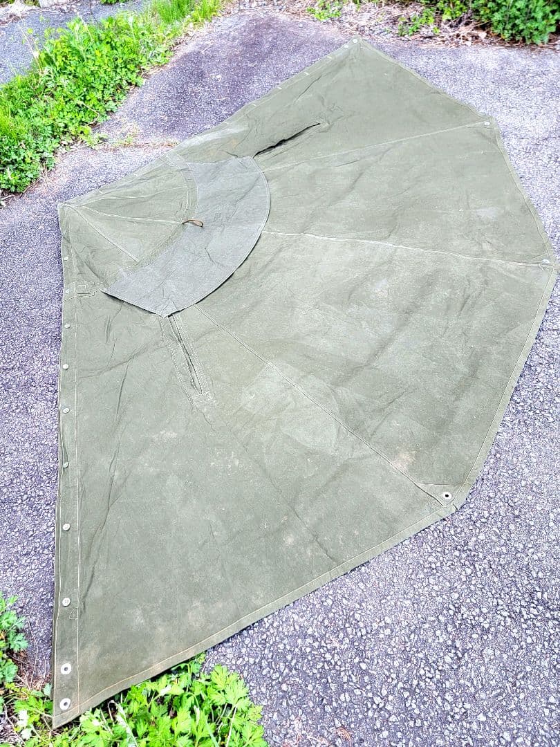 ポーランド軍幕×2枚.サイズ2.ハトメ2個 (1977年 & 78年)