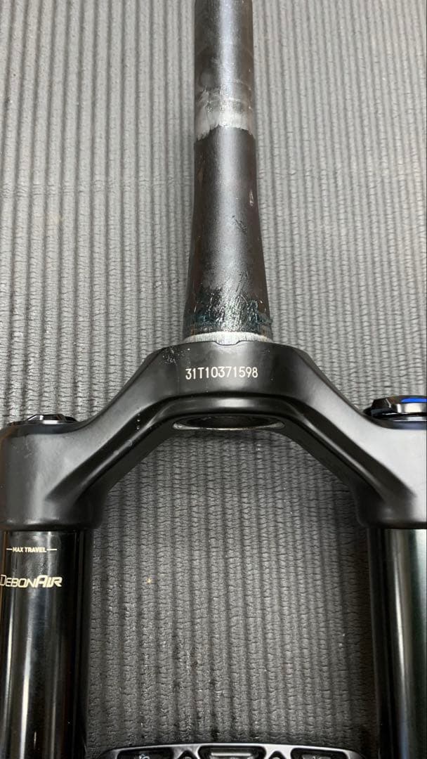 ROCKSHOX フォーク ロックショックス 29er Domain mtb