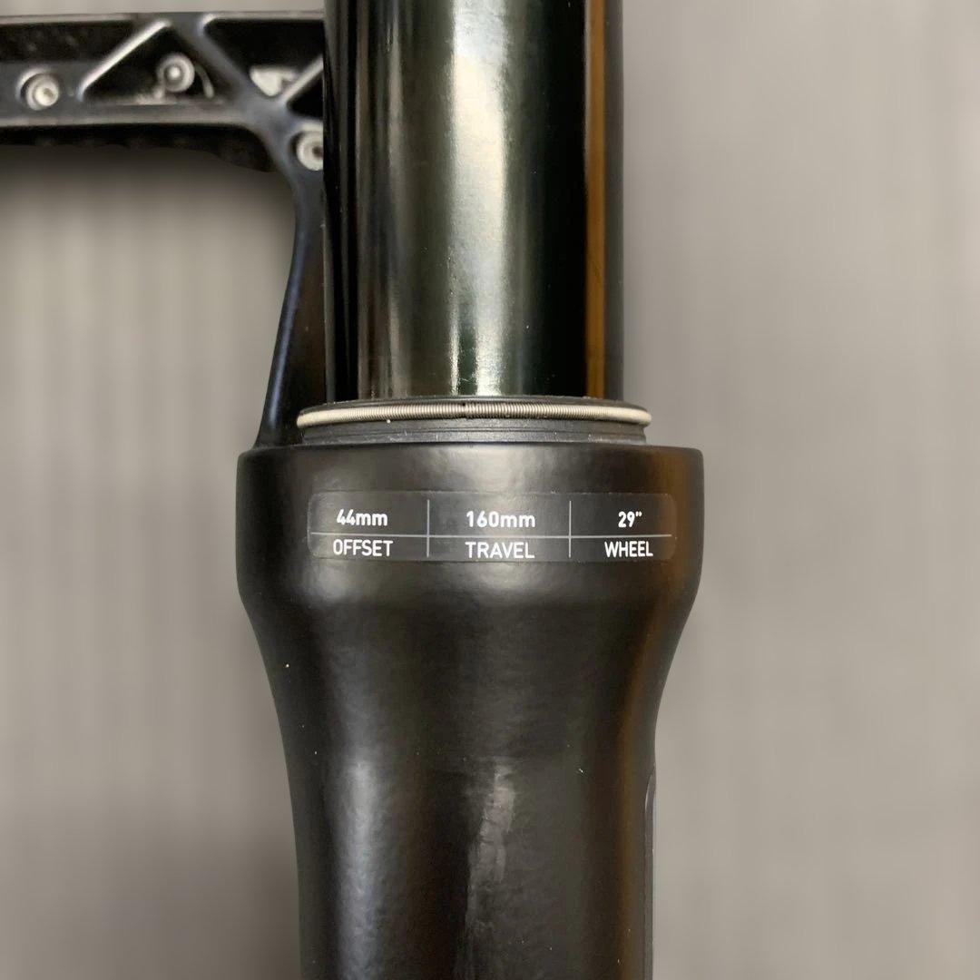 ROCKSHOX フォーク ロックショックス 29er Domain mtb