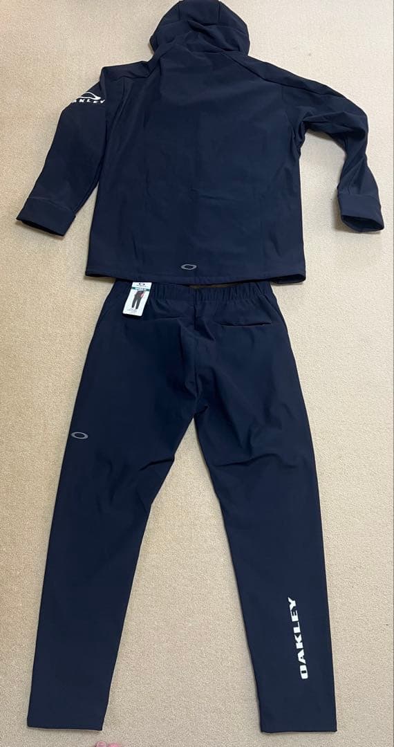 Oakley ブラックジャージ上下セットサイズ 上XL 下L