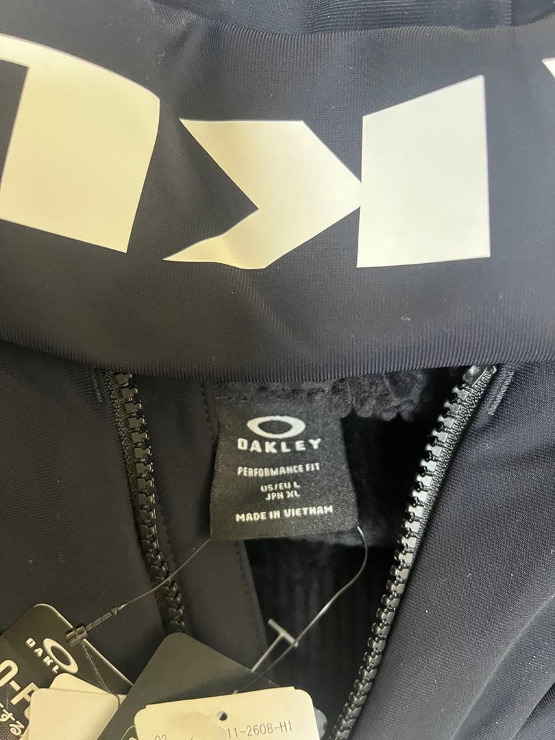 Oakley ブラックジャージ上下セットサイズ 上XL 下L