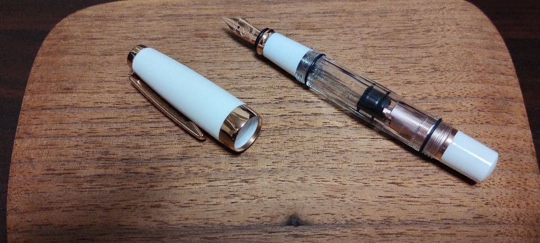 TWSBI Diamond mini ホワイトローズゴールドII／stub1.1