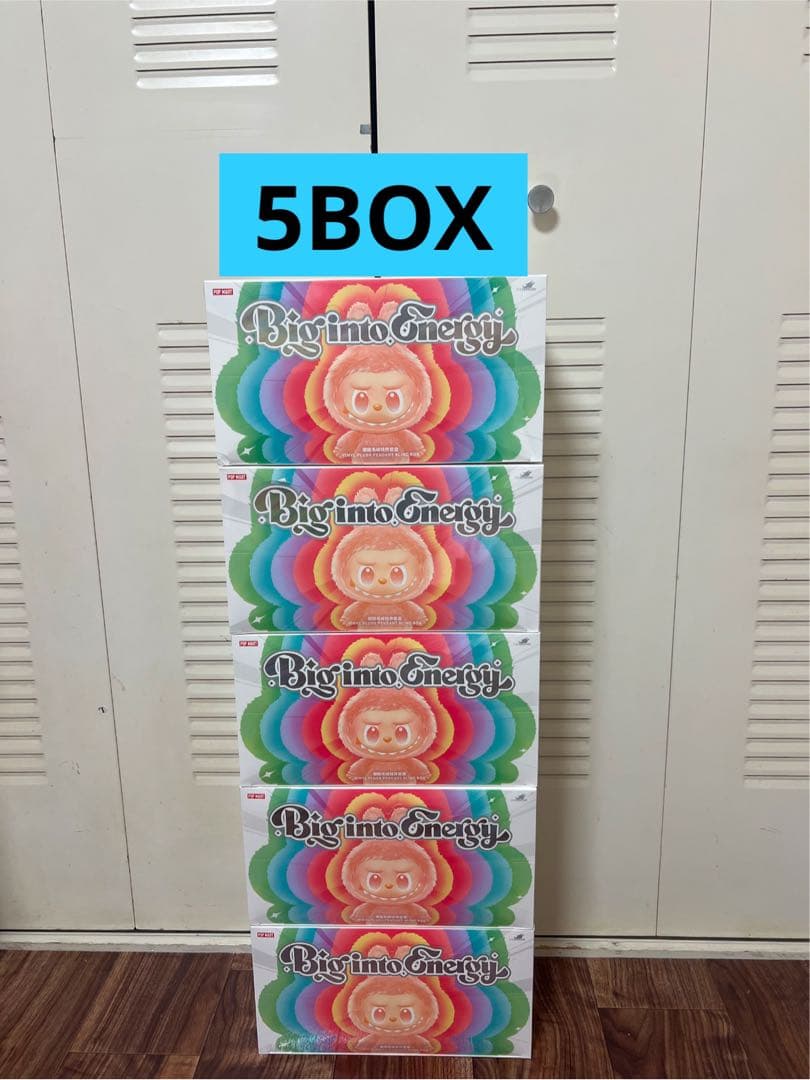 ぬいぐるみ LABUBU THE MONSTERS Big into Energy