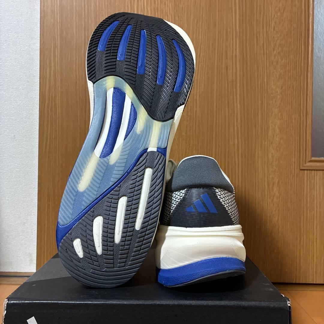 アディダス ランニングシューズ　スーパーノヴァ ライズM 29.5cm