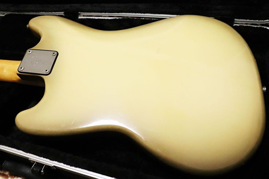 Fender 1977〜78 Mustang Antigua アンティグア