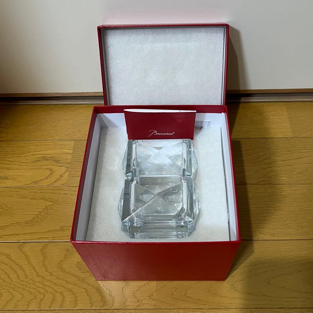 Baccarat バカラ　花瓶　クリスタル　　カットデザイン　箱付き　未使用品