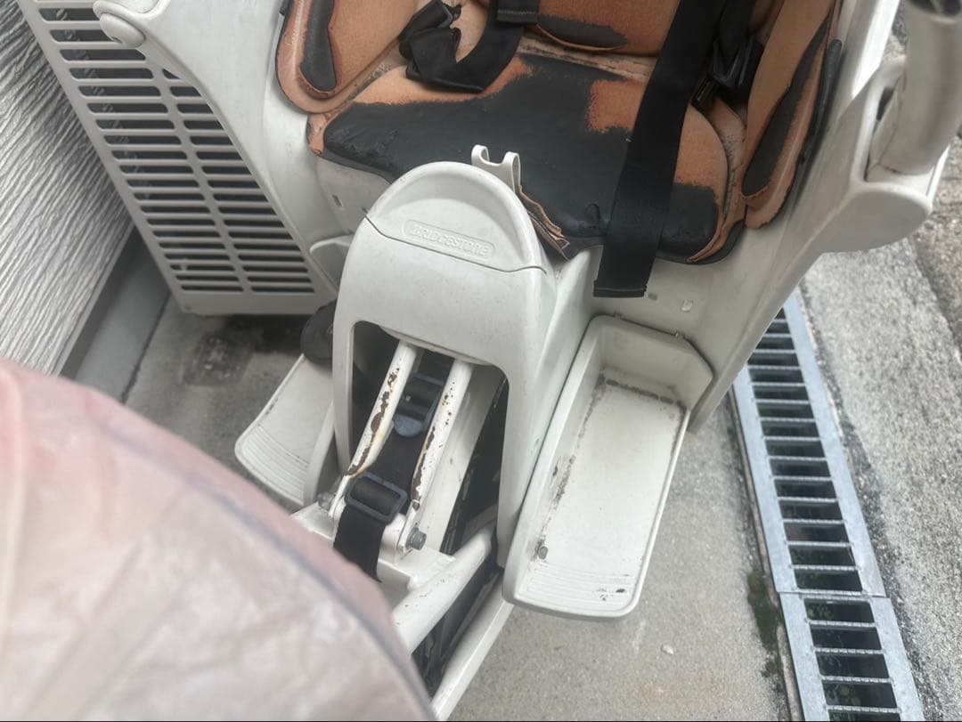 bikke電動アシスト自転車 チャイルドシート付き ホワイト