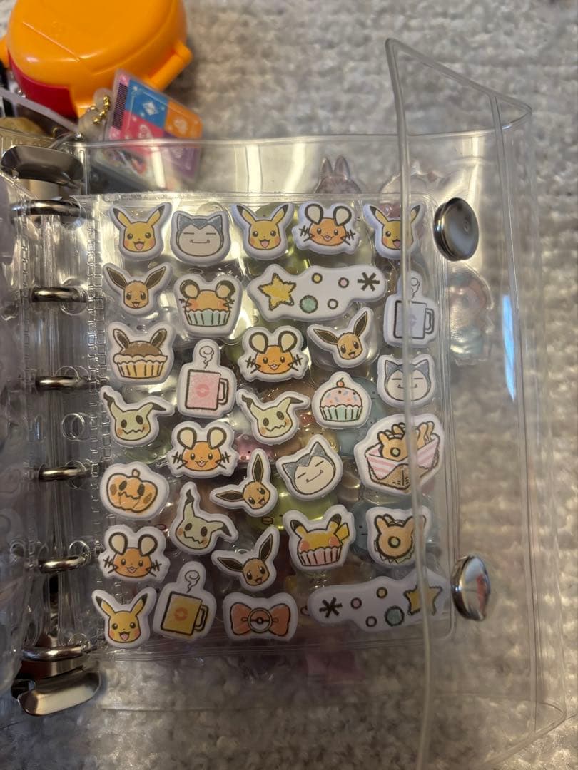 シール帳完成品