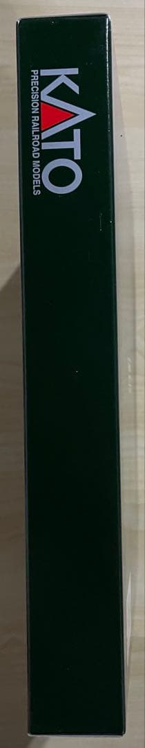 KATO製のNゲージ10-1367 HB-E300系リゾートしらかみ（青池編成）