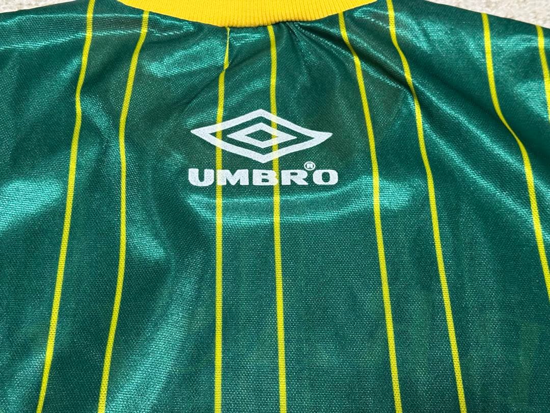 ブラジル代表 Umbro 半袖シャツ