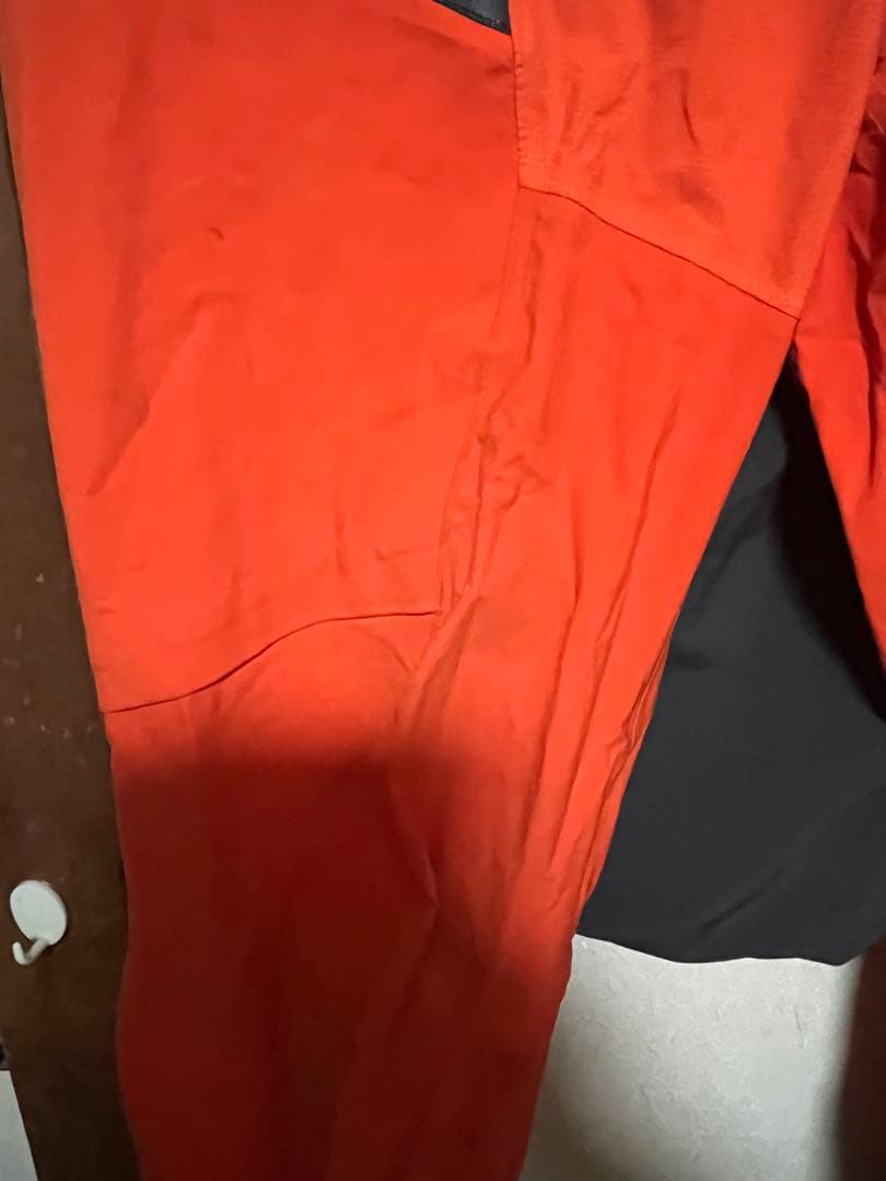 マウンテンハードウェア　ビブパンツ