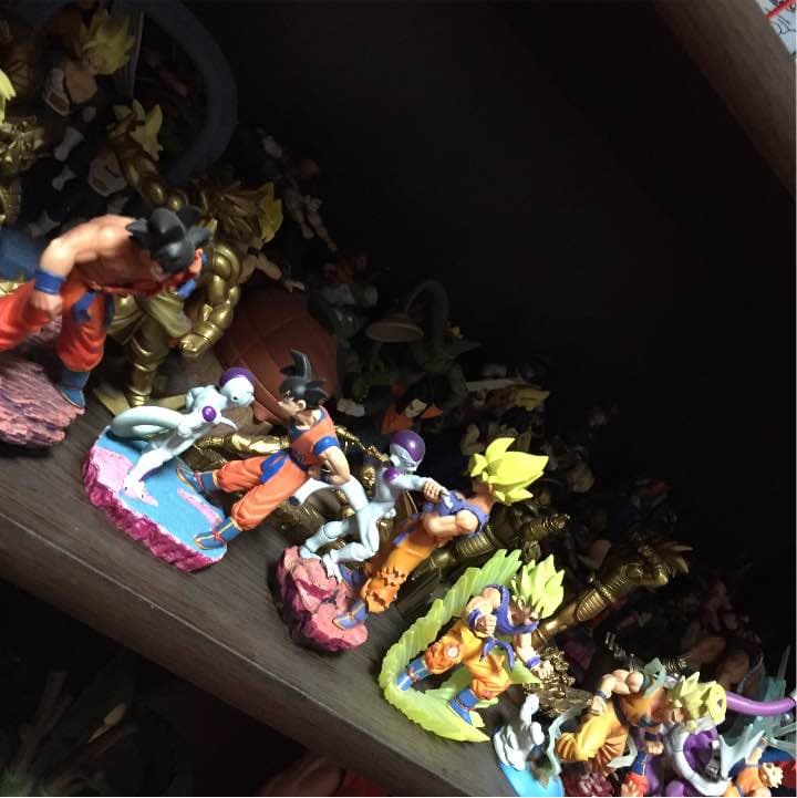 ドラゴンボールフィギュア330個&ドラゴンボール漫画完全版全巻+ネコマジン
