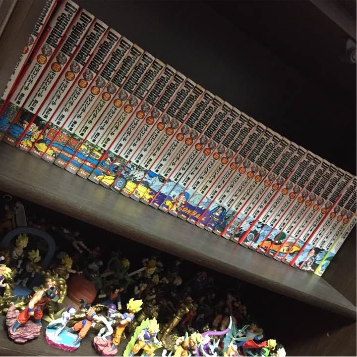 ドラゴンボールフィギュア330個&ドラゴンボール漫画完全版全巻+ネコマジン