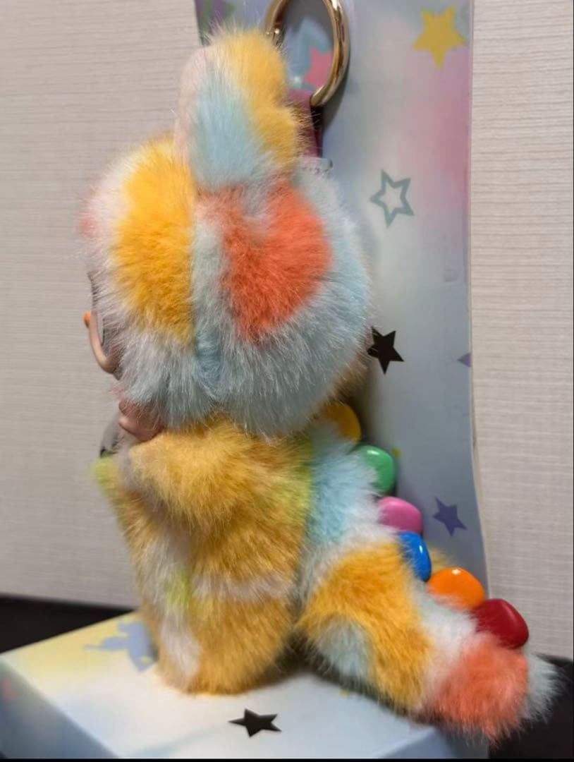 ジモモ　zimomo海外限定虹色　labubuカラフルウサギ耳ぬいぐるみ