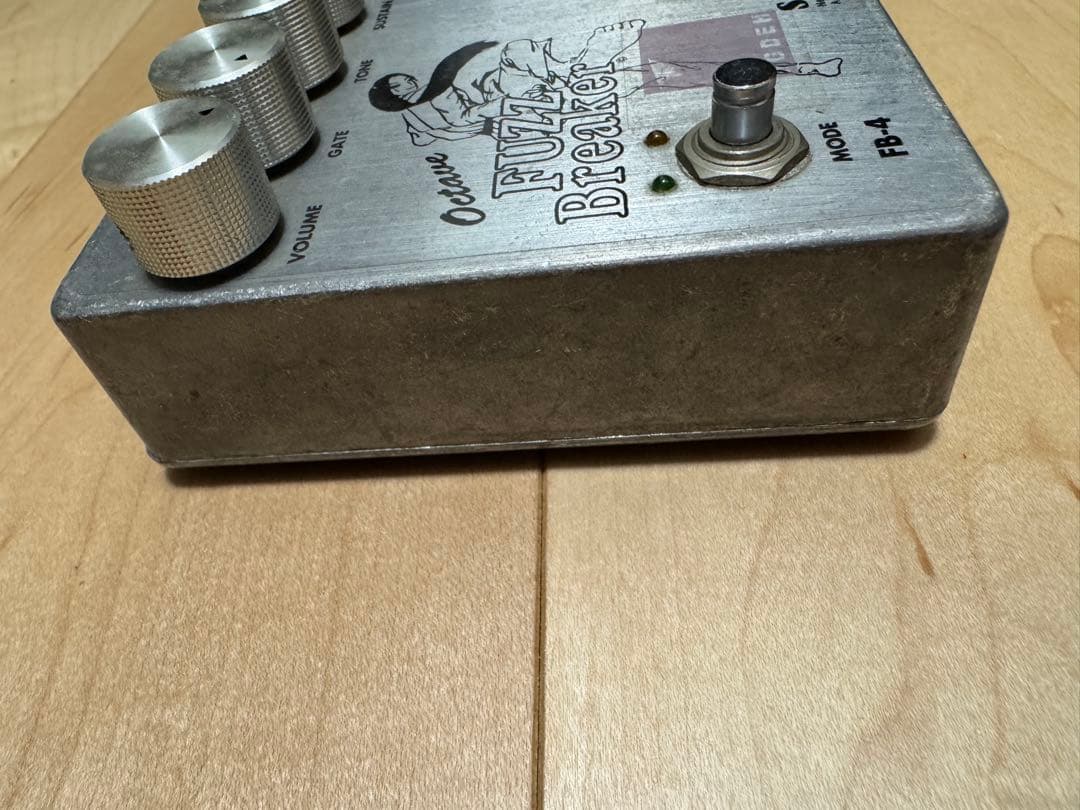 ギター Sobbat octave fuzz breaker fb-4