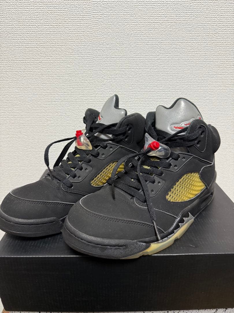 NIKE Air Jordan 5 ブラック/ゴールド