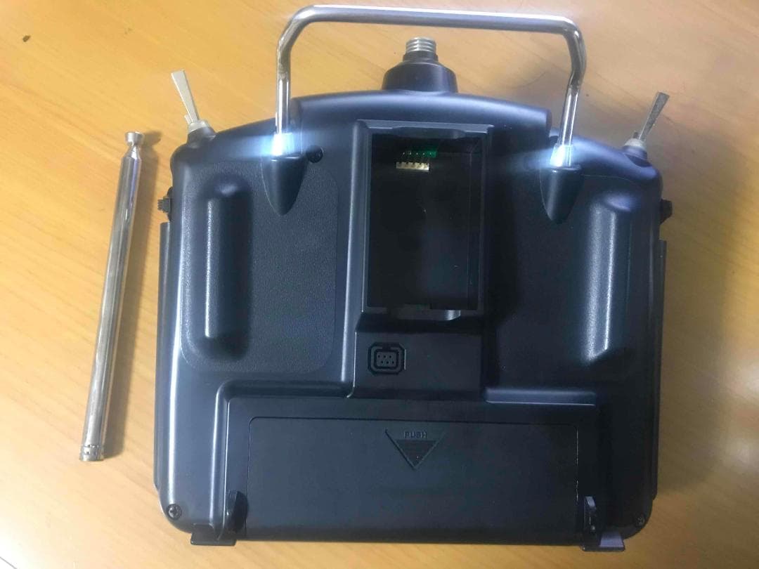 フタバ FF9 送受信機 72MHZ51番 受信機4個 その他小物 中古良品