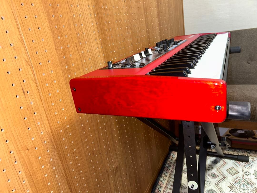 Nord Electro 5D 61鍵 レッド キャリングケース付き