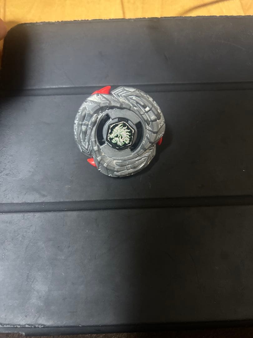 ち*ん様 メタルファイトベイブレード　エルドラゴガーディアン