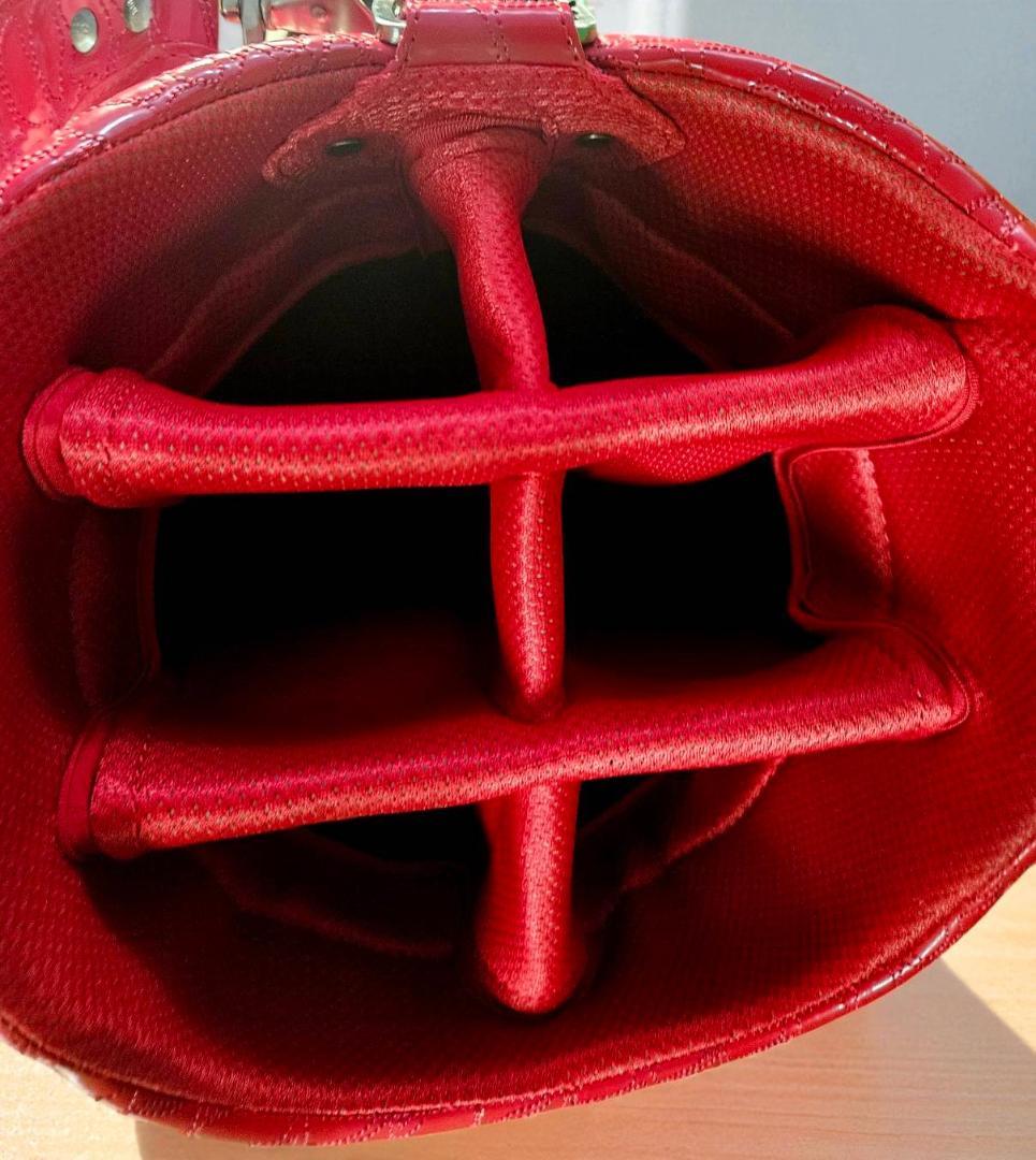 送料無料/展示品未使用　OWL エナメル高級ワニ柄型押しゴルフバッグ レッド