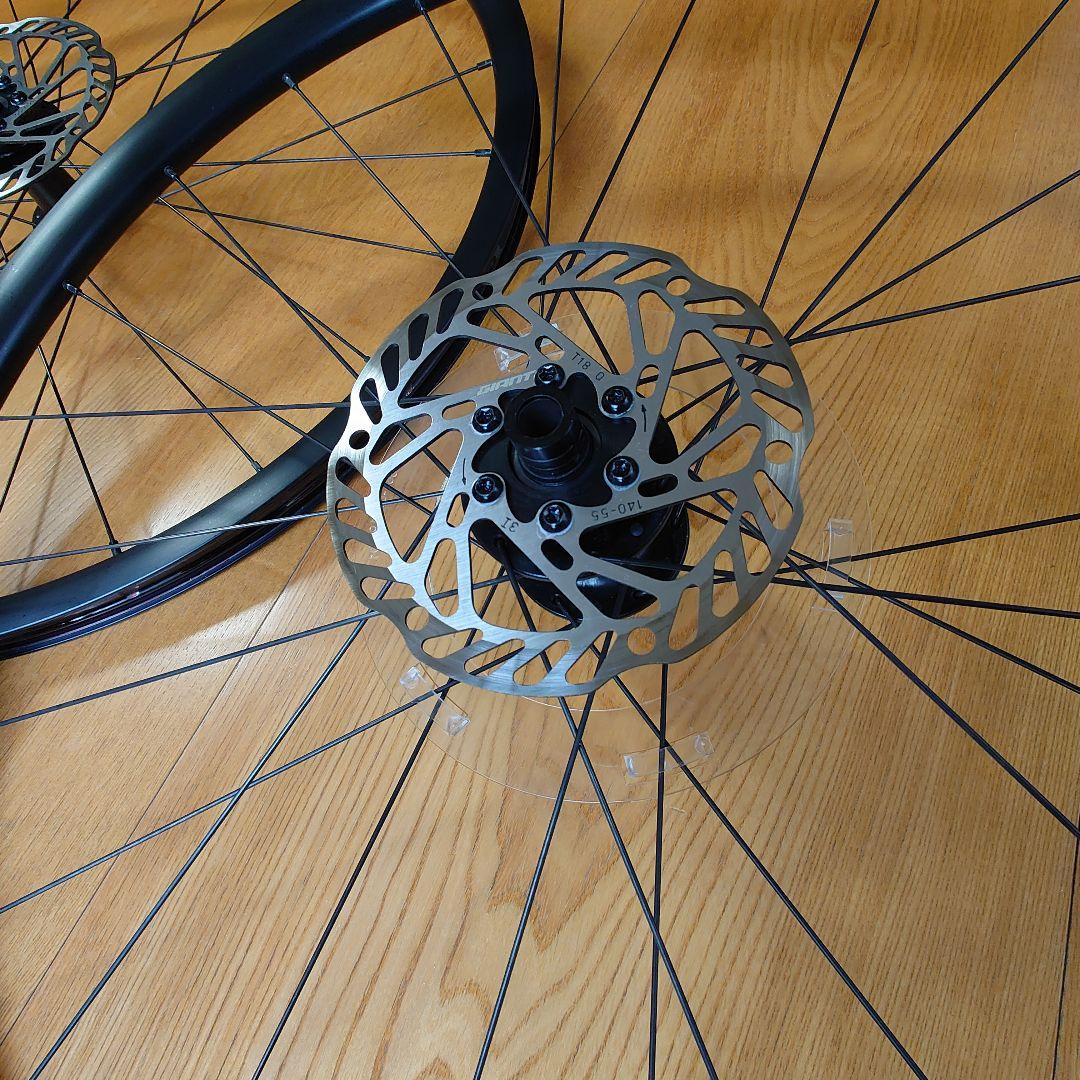 ジャイアント P-R2 アルミホイール 2025 TCR用ローター、エアバルブ付