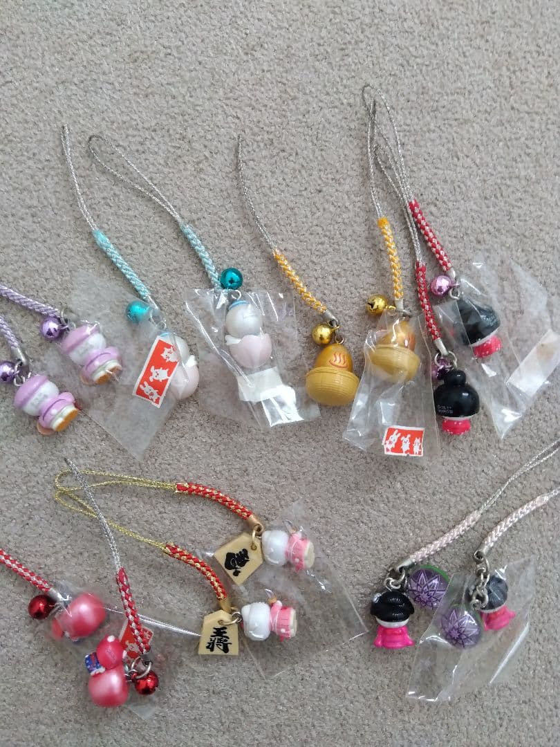 サンリオご当地キティキーホルダー　まとめ売り 94個セット