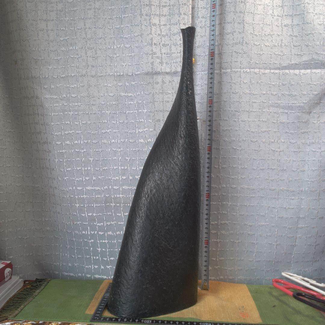 黒い細長い花器 銅製 アート 美術 アンティーク 骨董 まさを