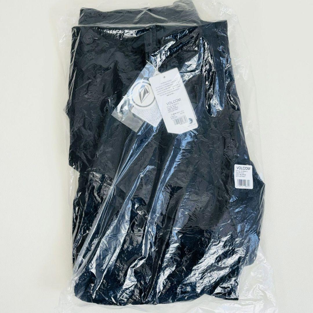 1852【新品タグ付き】ボルコム　スノボウェア　パンツ　メンズ　ブラック