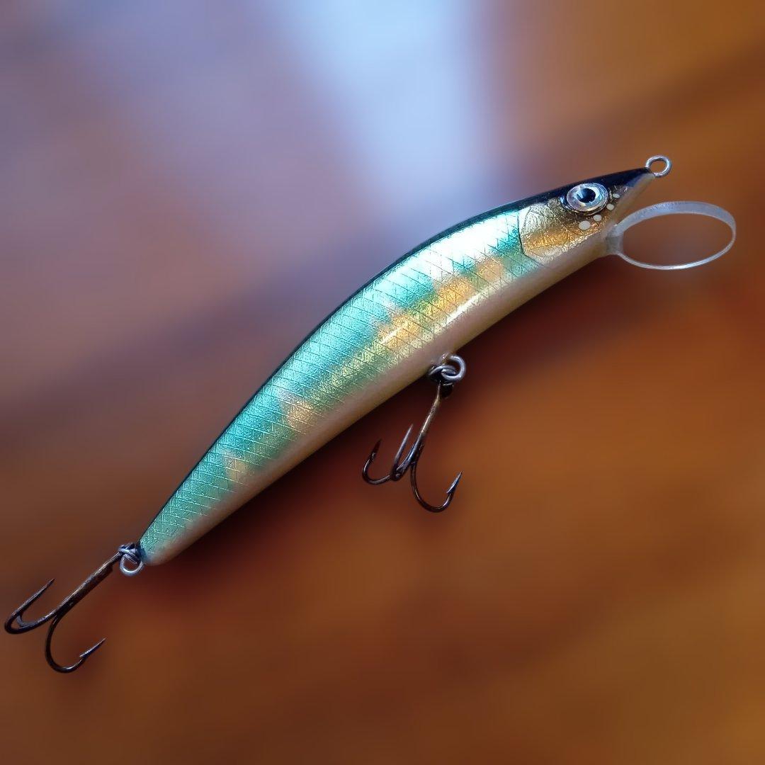 プレデター垣内2　カキプロミノー　銀箔オイカワ（月丸）10センチ　KAKIPRO