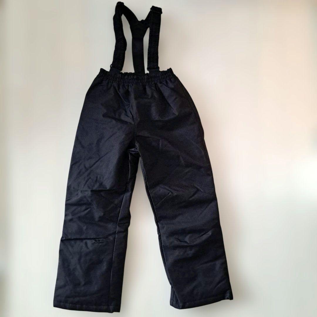 全て新品　140cmスキーウェア・スノーグローブ・帽子・スノーブーツ　4点セット