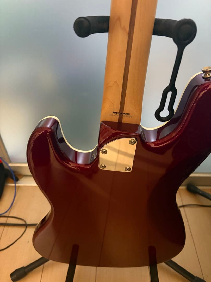 Fender Aerodyne Jazz Bassワインレッド ジャズベース4弦
