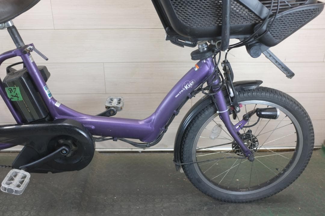 良品　新基準　ヤマハPAS　KISS20インチ 3段変速 8.7Ah 充電器あり