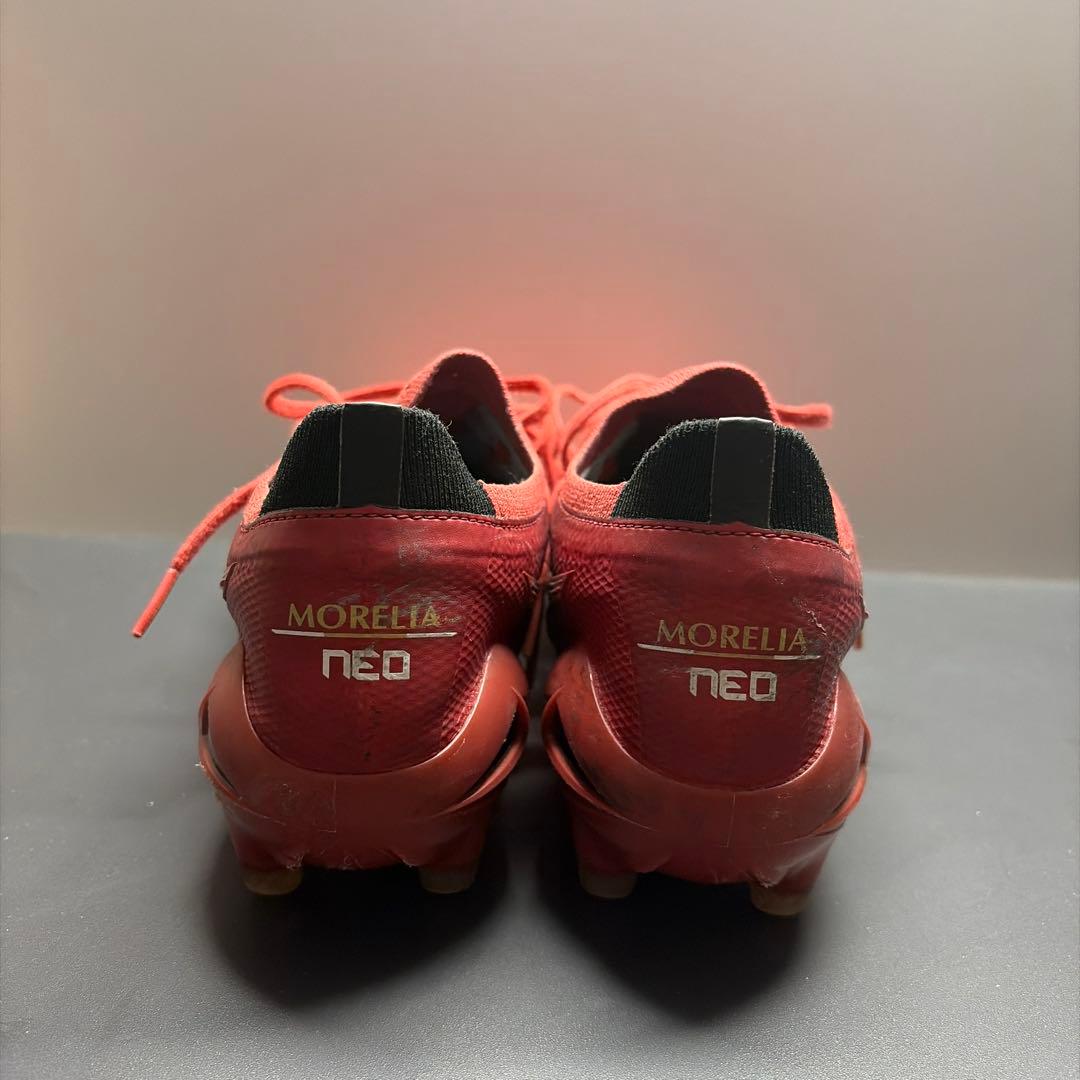 ミズノ モレリアネオ 4 β JAPAN(レッド×ホワイト)