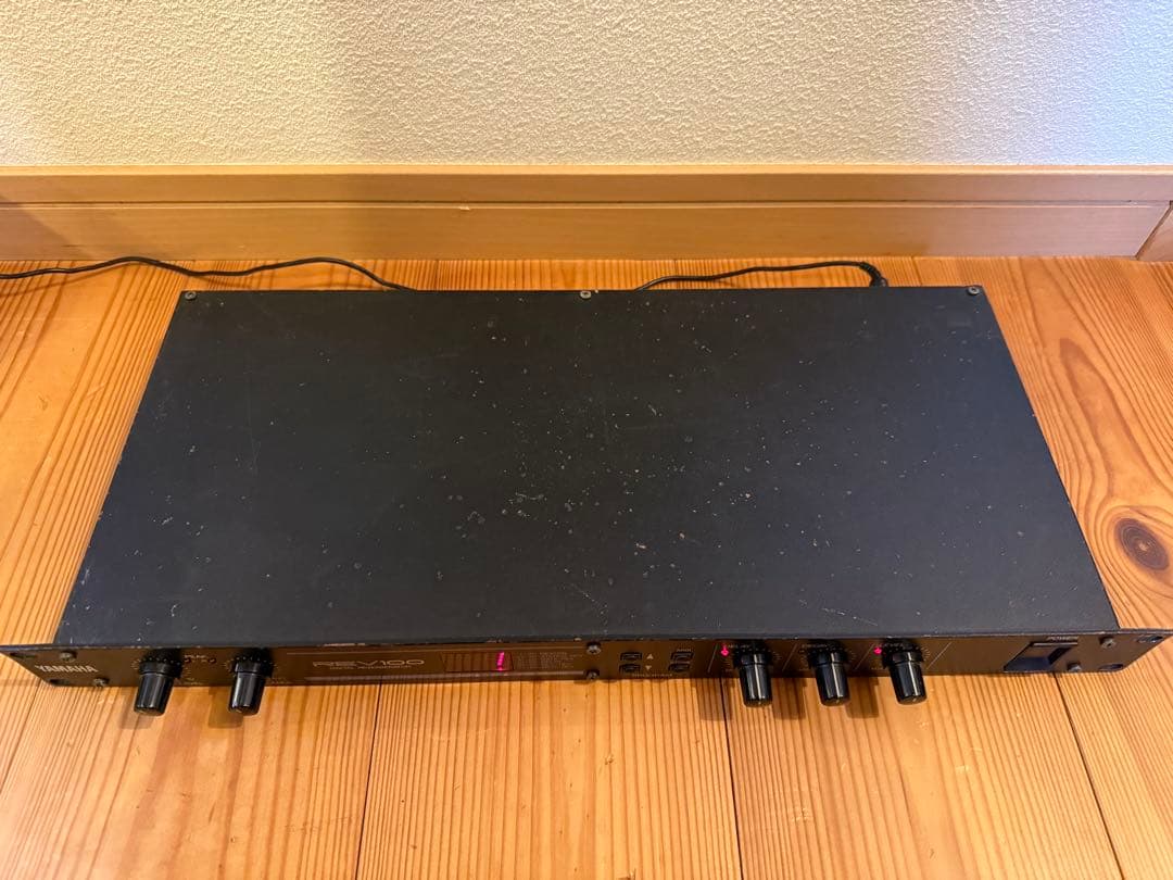 YAMAHA REV100 ヤマハ　デジタルリバーブレーター