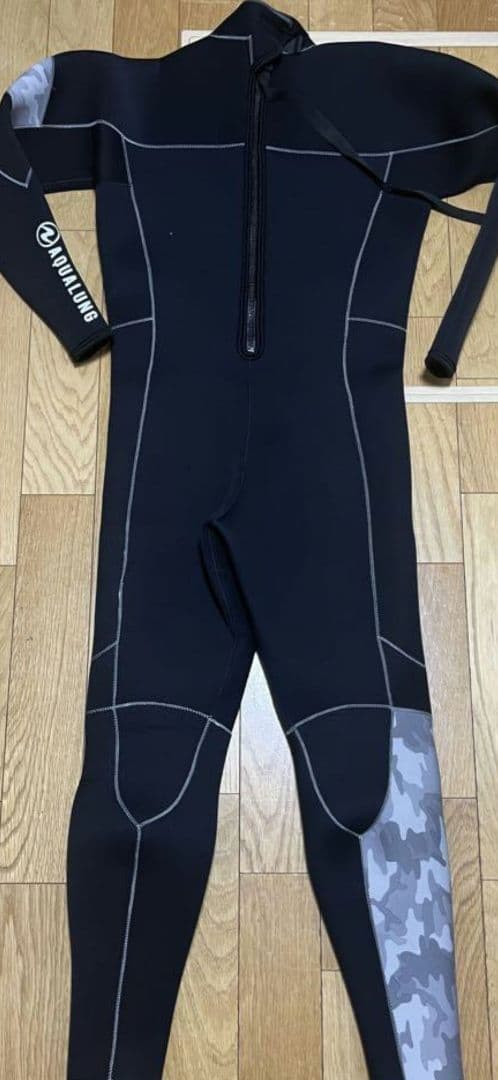 Aqua Lung 5mmウエットスーツ　裏地起毛特別仕様