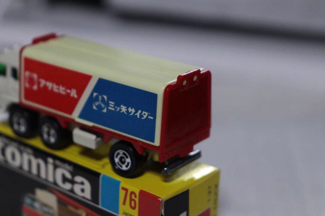 日本製　国産　トミカ　三菱　ふそう　ウイング　ルーフ　トラック　76