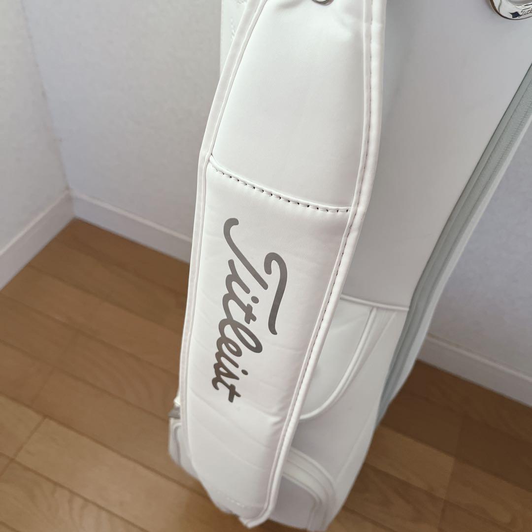 K075 美品！Titleist レディースキャディバッグ 8.5型 軽量