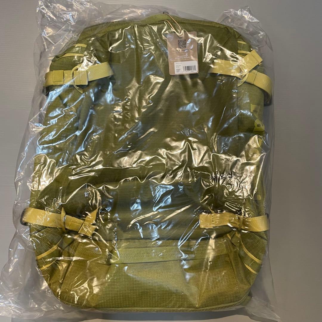 パタゴニア ブラックホール・MLC 45L 新品　海外旅行も可能です。