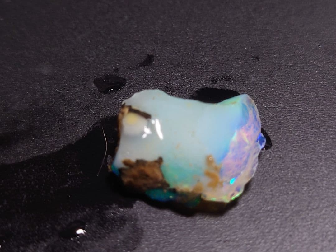 混合　エチオピアオパール　ウェロ産　チョーク　鉱物標本　原石