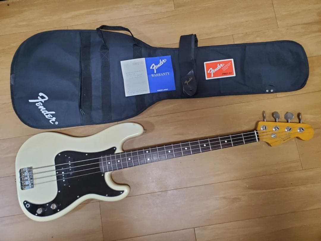 ベース Fender Precision Japan PB62-53 Vintage