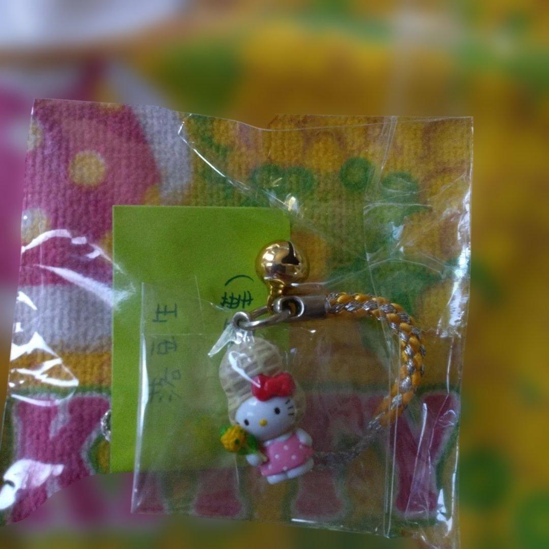 超激レア‼️千葉房総落花生、キティちゃんグッツ8点セットになります。