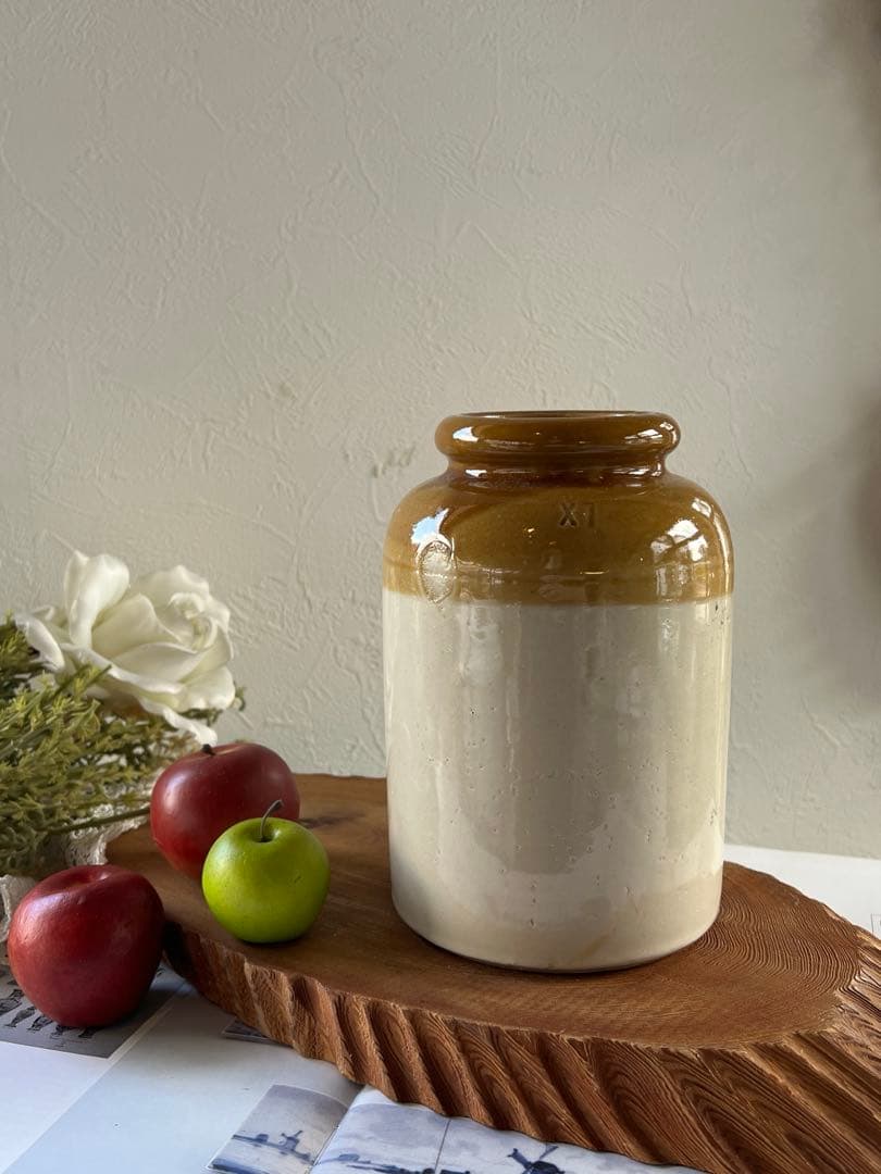 k147 英国アンティーク ストーンウェア製ジャー（ジャムポット・ボトル）保存瓶