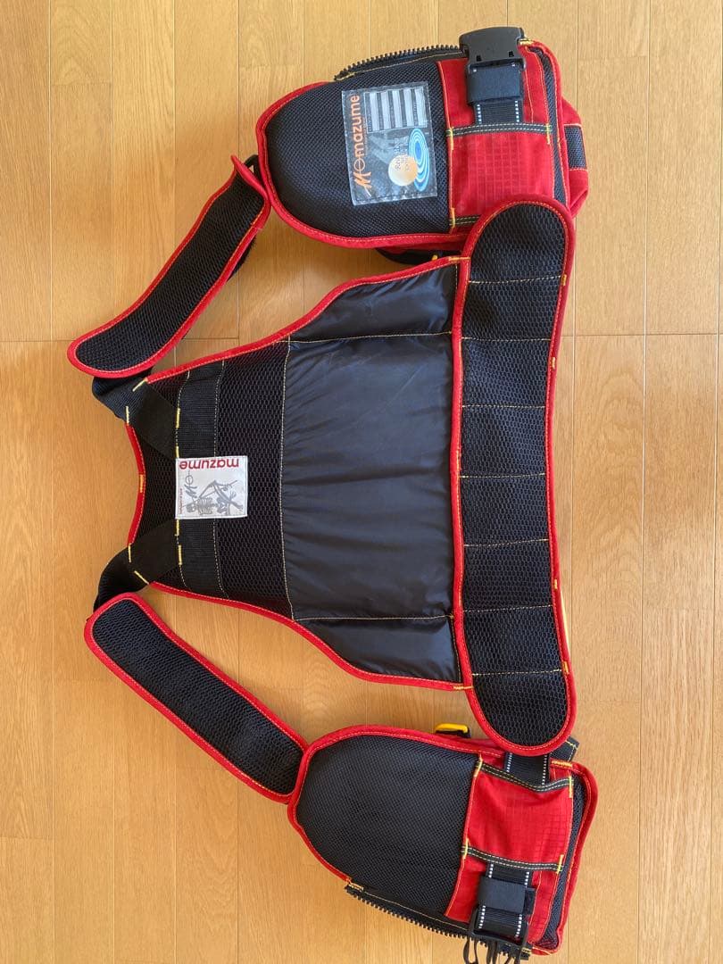 mazume Red-Moon Extreme フィッシングベスト