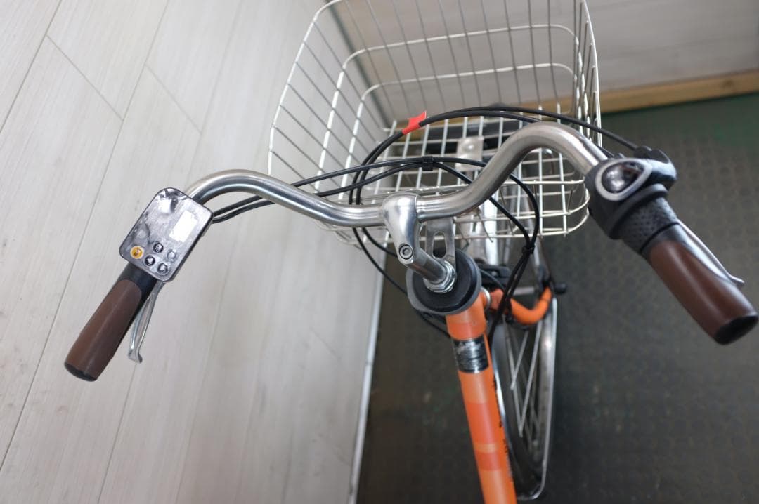 パナソニック　26インチ　3段　8.9Ah（5点灯）充電器あり