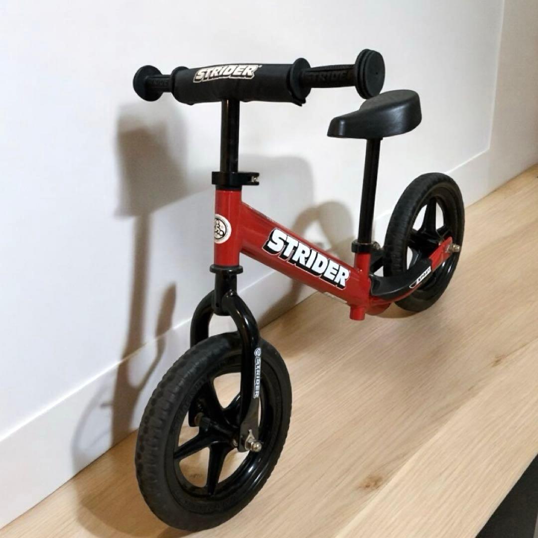 Panda No.1　STRIDER SPORT12インチ国内正規品レッド