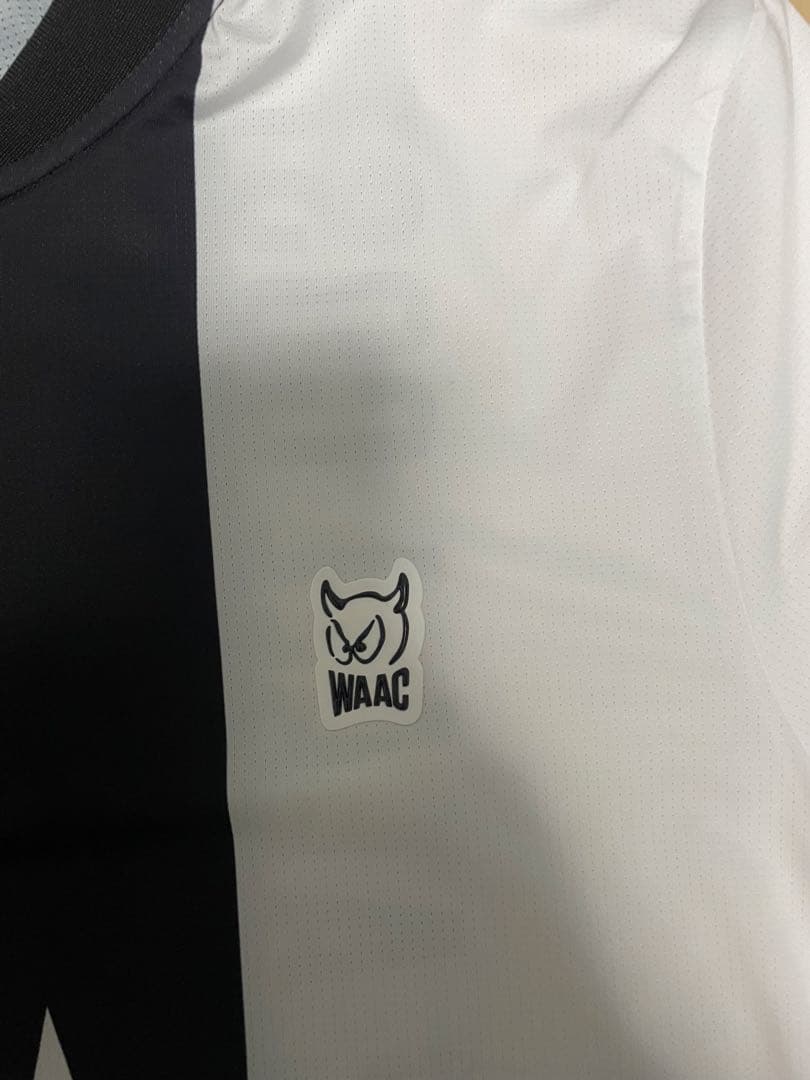 新品未使用　WAAC ポロシャツ 黒白 ジグザグデザイン　サイズS