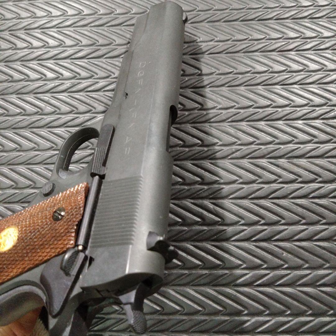 MGC コルト・ガバメント　M1911A1 HW 木製グリップ付き