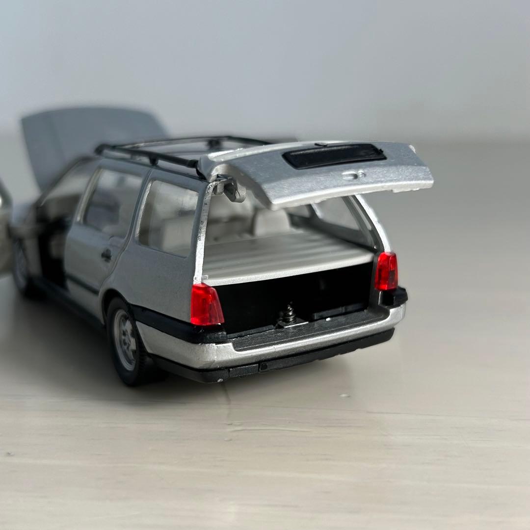 フォルクスワーゲン ゴルフ ヴァリアント　1993 Silver