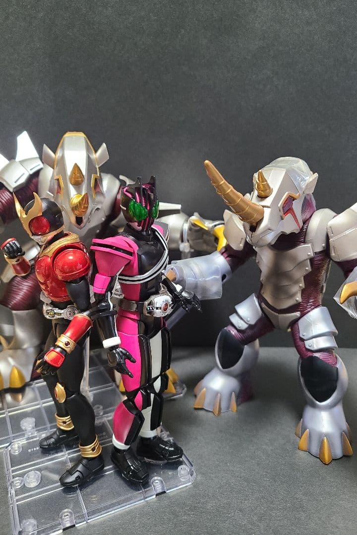 装着変身EXジェノサイダー