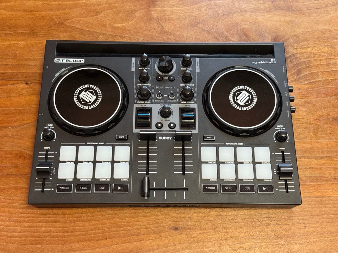 【週末限定値下げ中】Reloop Buddy DJコントローラー